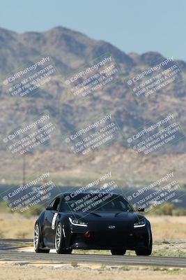 media/Oct-24-2025-Doghouse Garage (Fri) [[783d2ff07a]]/3-Intermediate/Session 2 (Turns 16 and 17 Exit)/